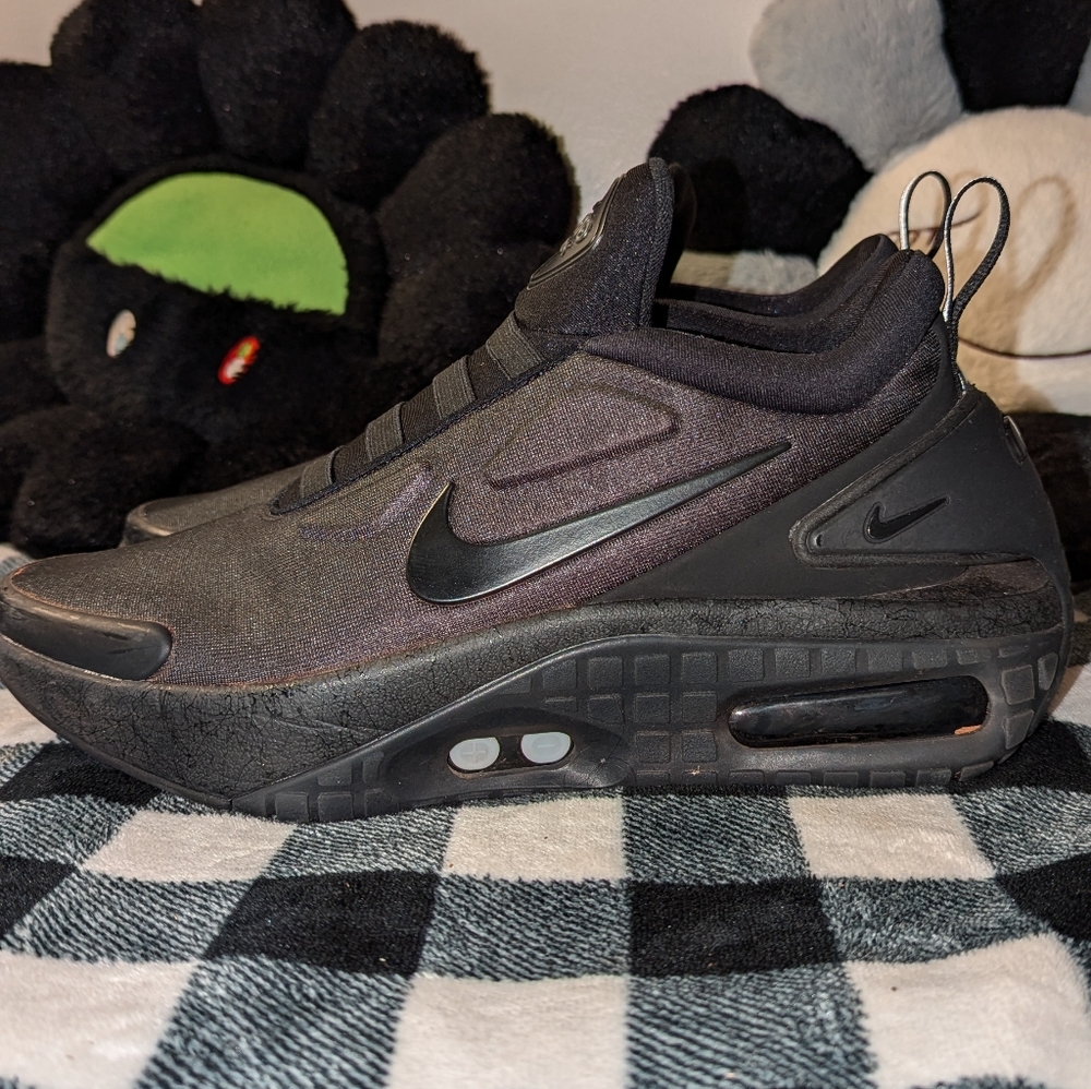Nike air max auto lacing shoes